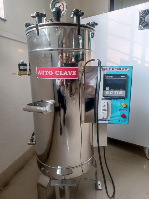 Automatic Vertical Autoclave